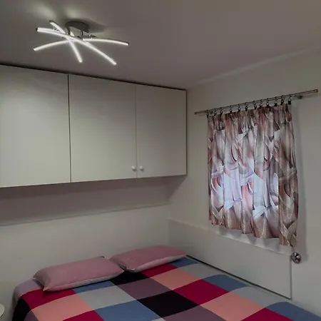 Mila Apartment *